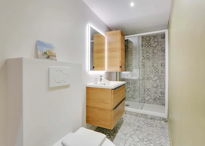 Modern Flat - 1 Bedroom 4 People - Montmartre *